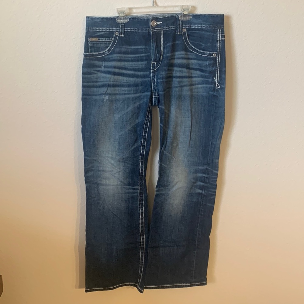 Buckle Jeans